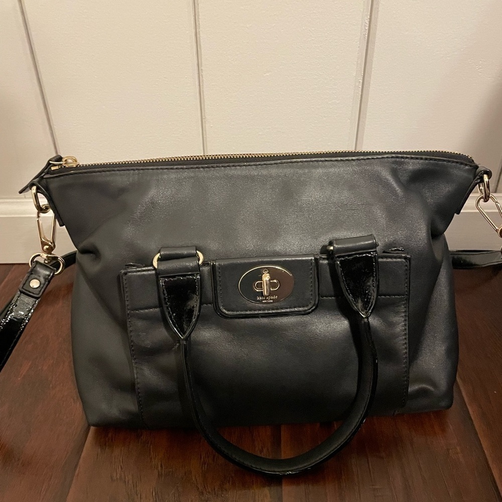 Kate Spade Crossbody Purse - Picture 2 of 6